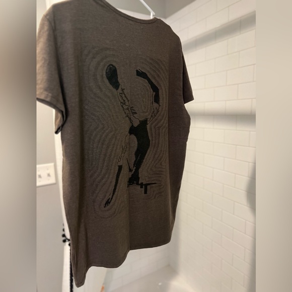 Baldwin graphic tee (size Large) - Picture 3 of 3